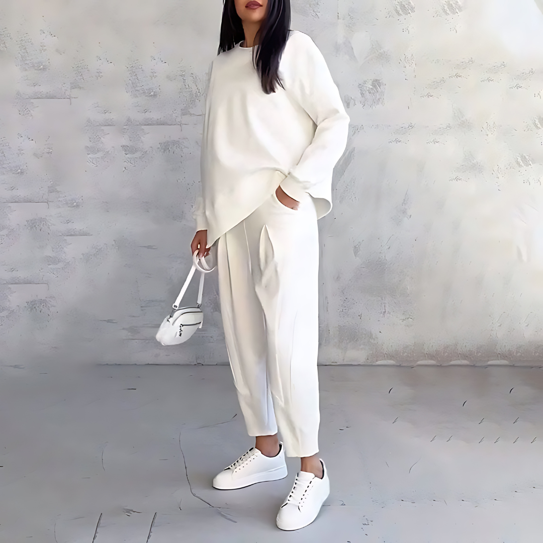 Isabeau | Completo Due Pezzi Confortevole - Amavia Milano