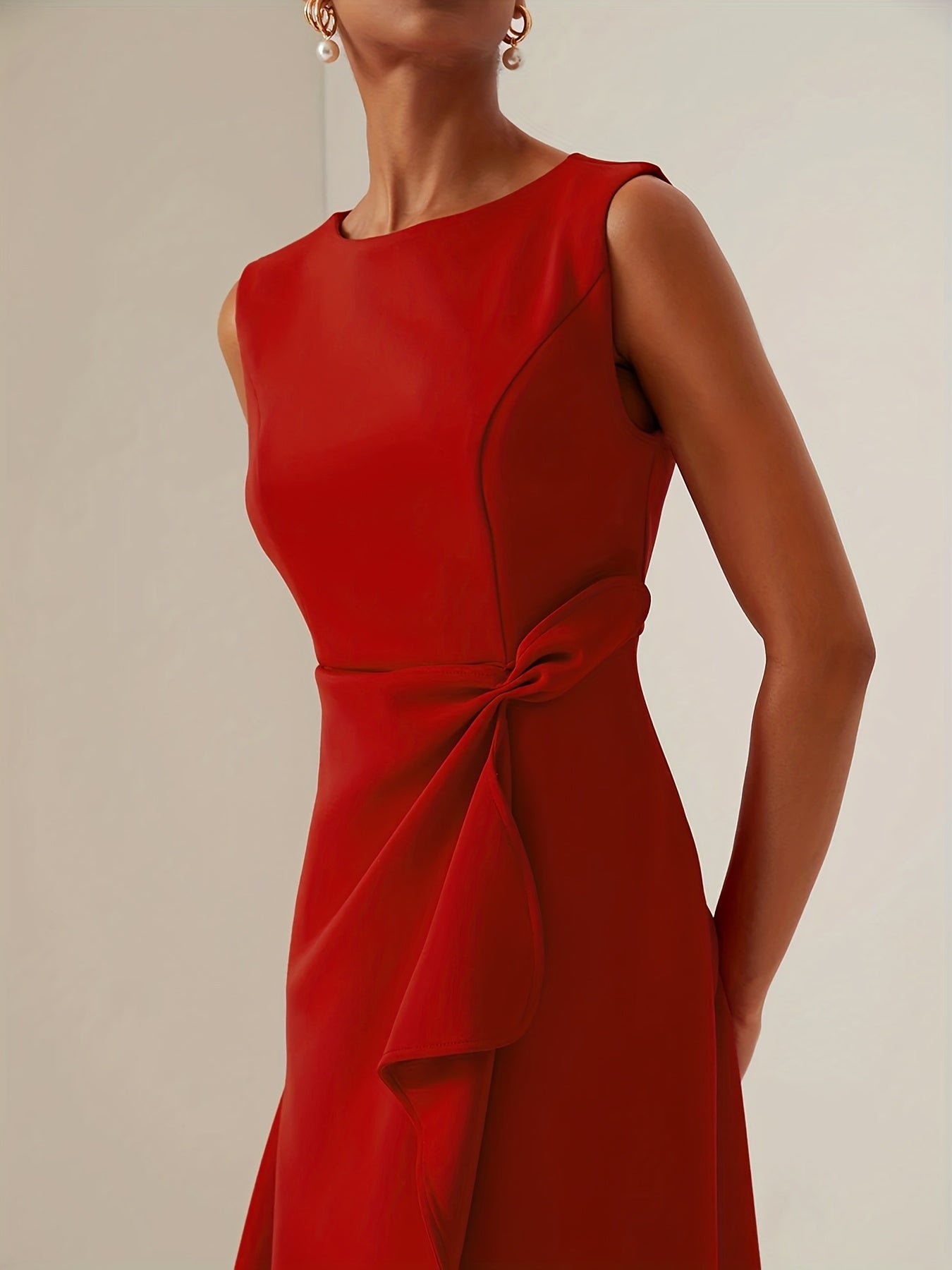 Women's Elegant Sleeveless A-Line Dress - Solid Color Round Neck with Back Zipper, Medium Stretch Machine-Washable Fabric for Spring/Summer Casual & Formal Occasions, Spring Event Attire, Zipper Closure - Amavia Milano